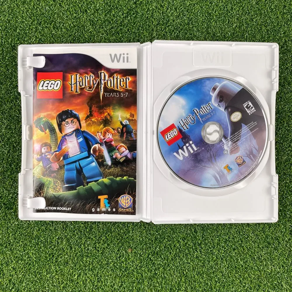 Lego Harry Potter: Years 5-7 & Batman 2: DC Super Heroes Nintendo Wii Game Lot